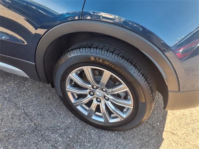 Photo of 2020 Twilight Blue Metallic Cadillac XT4