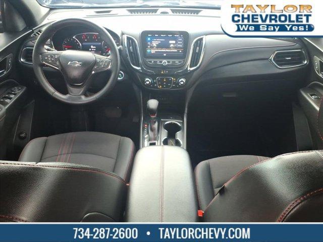 Photo of 2023 Mosaic Black Metallic Chevrolet Equinox