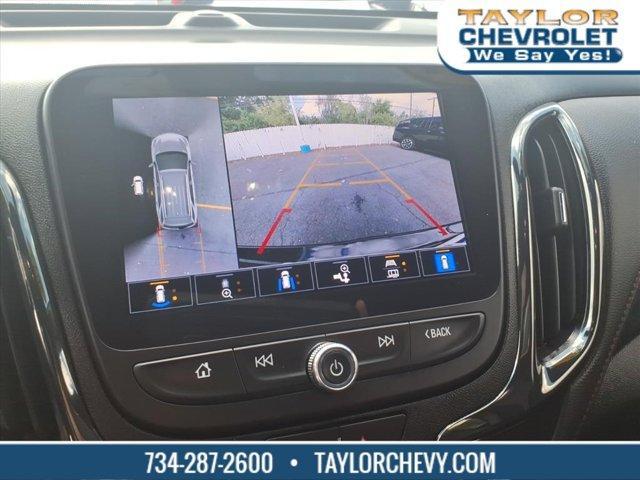 Photo of 2023 Mosaic Black Metallic Chevrolet Equinox