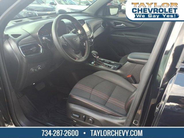 Photo of 2023 Mosaic Black Metallic Chevrolet Equinox