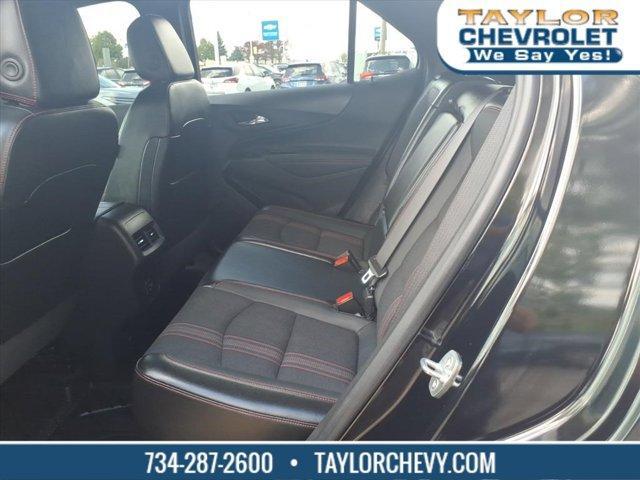 Photo of 2023 Mosaic Black Metallic Chevrolet Equinox