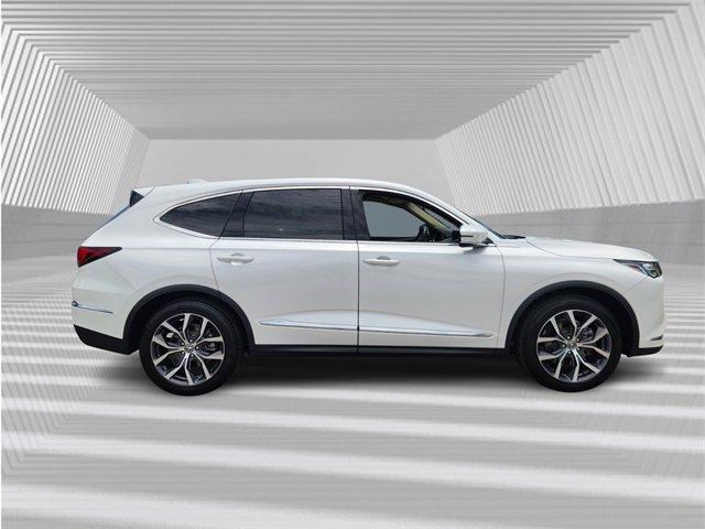 Photo of 2023 Platinum White Pearl Acura MDX