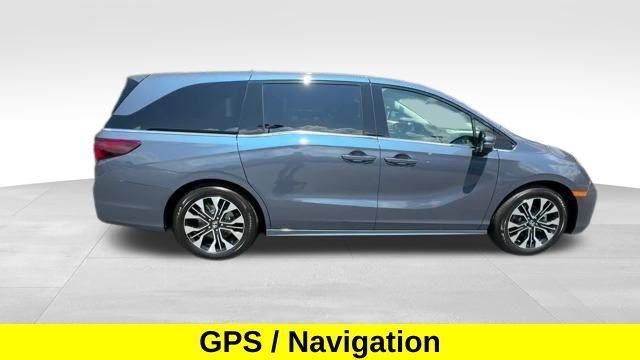 Photo of 2025 Smoke Blue Pearl Honda Odyssey
