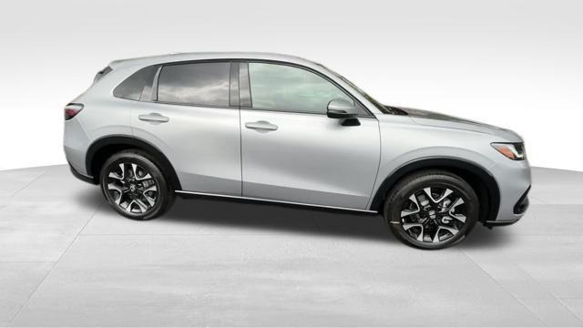 Photo of 2026 Solar Silver Metallic Honda HR-V