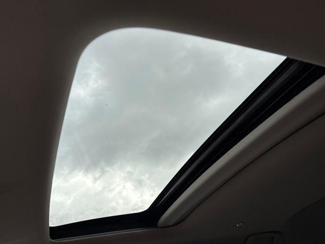 Photo of 2026 Solar Silver Metallic Honda HR-V