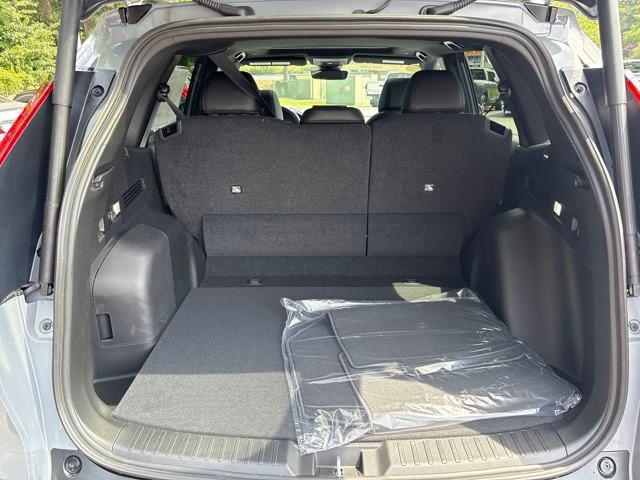Photo of 2026 Urban Gray Pearl Honda CR-V Hybrid