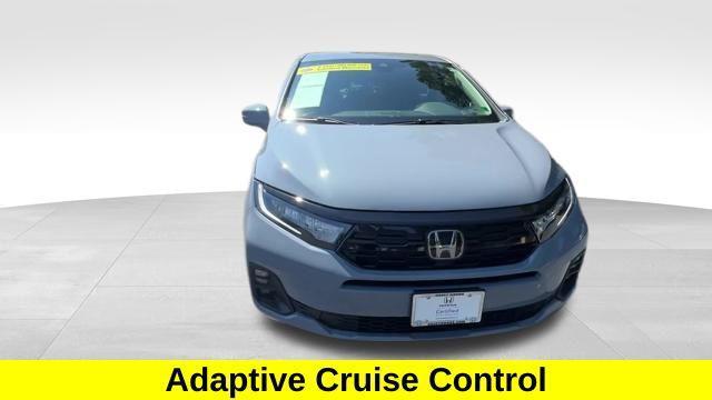 Photo of 2025 Sonic Gray Pearl Honda Odyssey