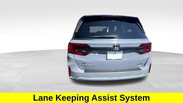Photo of 2025 Sonic Gray Pearl Honda Odyssey