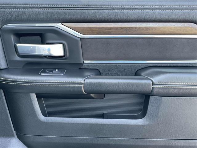 Photo of 2024 Bright White Clearcoat RAM 2500