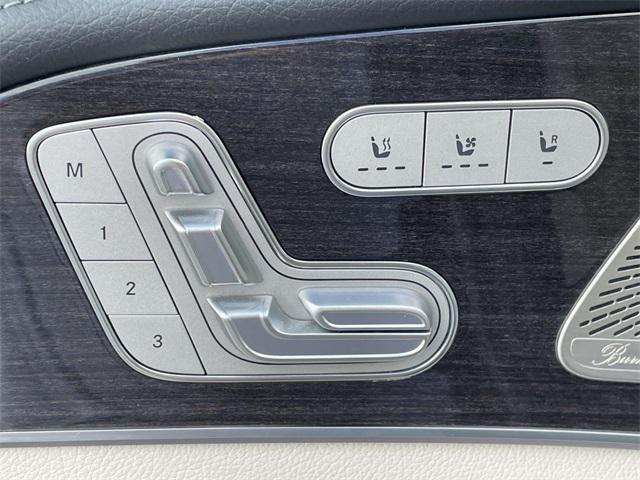 Photo of 2022 Silver Metallic Mercedes-Benz GLE 350