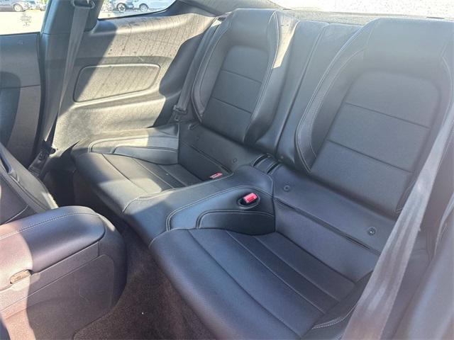 Photo of 2018 Kona Blue Metallic Ford Mustang
