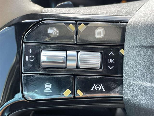 Photo of 2026 Ivory Silver Kia Sorento
