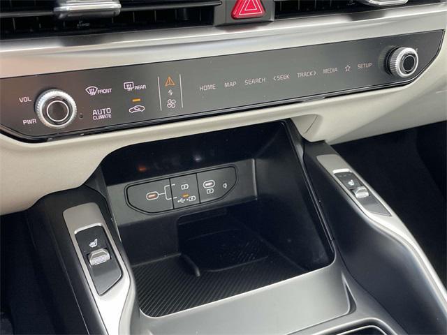 Photo of 2025 Midnight Lake Blue Kia Sorento