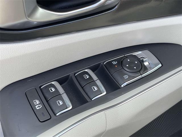 Photo of 2025 Midnight Lake Blue Kia Sorento