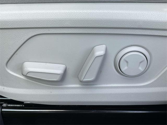 Photo of 2025 Midnight Lake Blue Kia Sorento