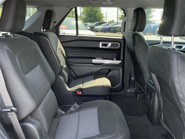 Photo of 2023 Carbonized Gray Metallic Ford Explorer