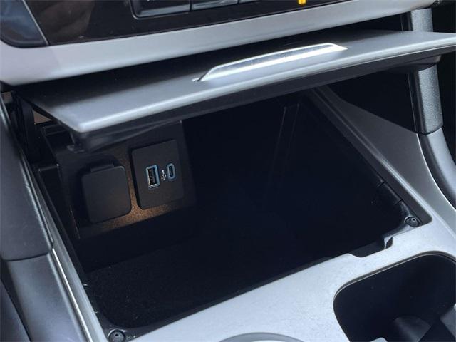 Photo of 2023 Carbonized Gray Metallic Ford Explorer