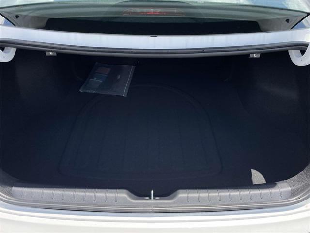 Photo of 2025 Snow White Pearl Kia K4