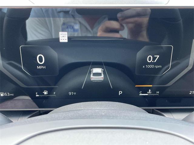 Photo of 2025 Snow White Pearl Kia K4