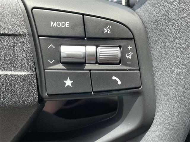 Photo of 2025 Snow White Pearl Kia K4