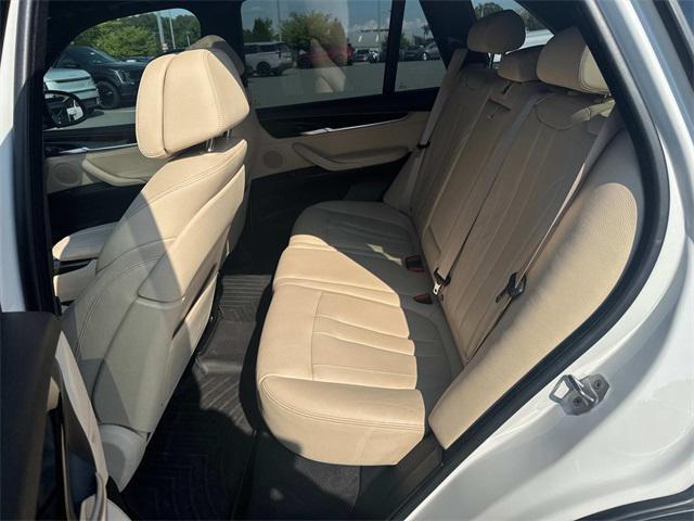 Photo of 2018 White Metallic BMW X5