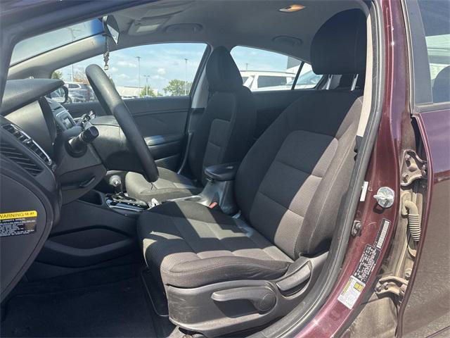 Photo of 2017 Garnet Red Kia Forte