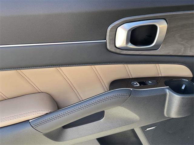 Photo of 2026 Ebony Black Kia Sorento