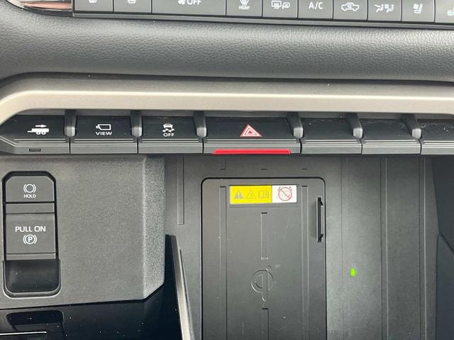 Photo of 2024 Gray Toyota Tundra Hybrid