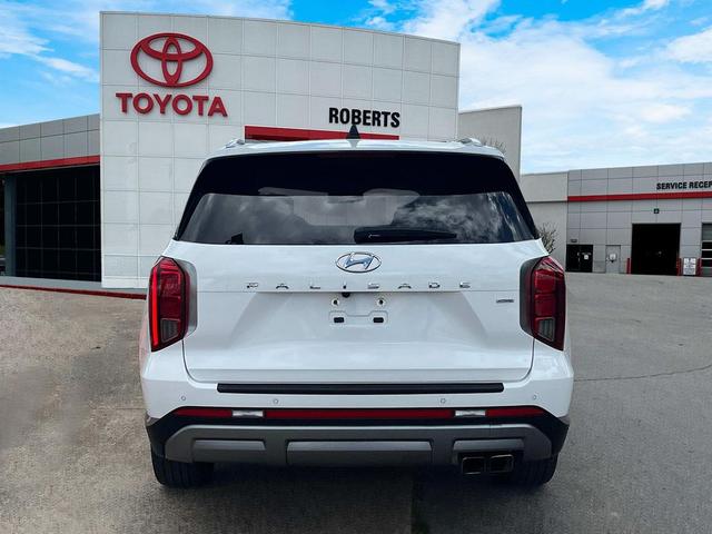 Photo of 2024 Hyper White Hyundai PALISADE