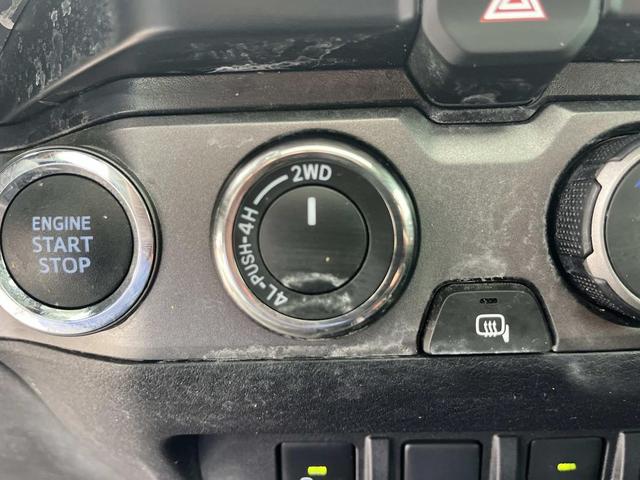 Photo of 2021 Magnetic Gray Metallic Toyota Tacoma