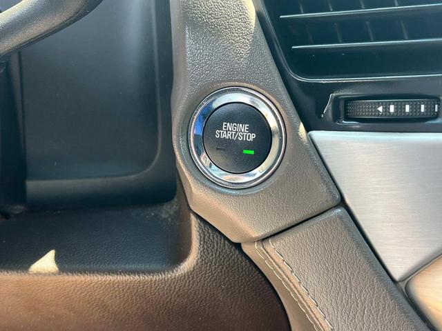 Photo of 2018 Satin Steel Metallic GMC Yukon