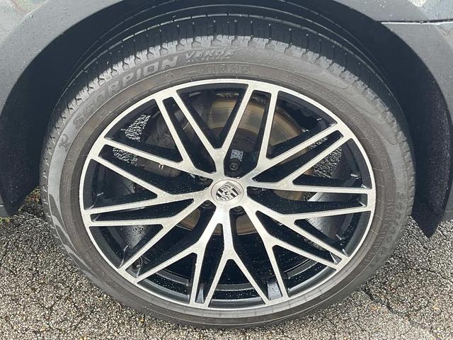 Photo of 2023 Volcano Grey Metallic Porsche Macan