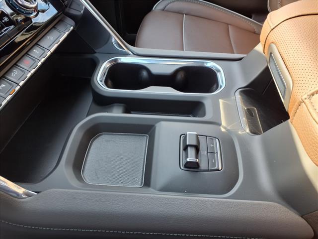 Photo of 2025 Onyx Black GMC Sierra 2500