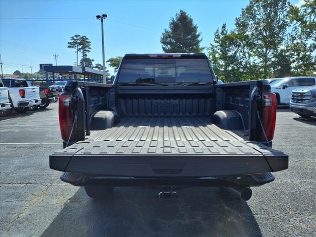 Photo of 2025 Onyx Black GMC Sierra 2500