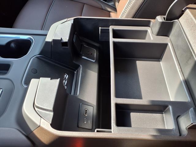 Photo of 2025 Onyx Black GMC Sierra 2500