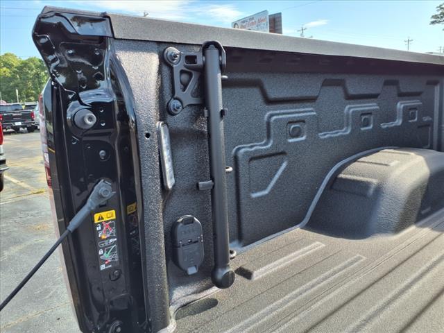 Photo of 2025 Onyx Black GMC Sierra 2500