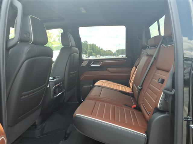 Photo of 2025 Onyx Black GMC Sierra 2500