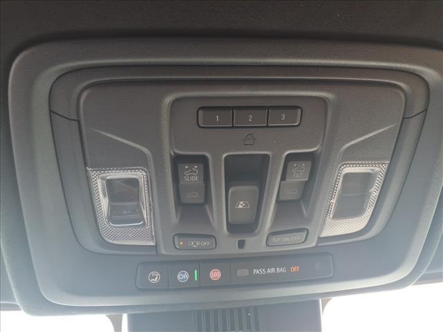 Photo of 2025 Onyx Black GMC Sierra 2500