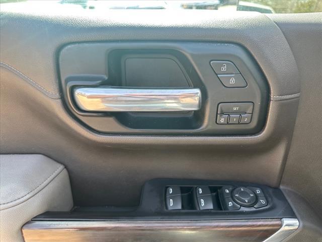 Photo of 2019 Summit White GMC Sierra 1500