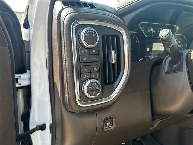 Photo of 2019 Summit White GMC Sierra 1500