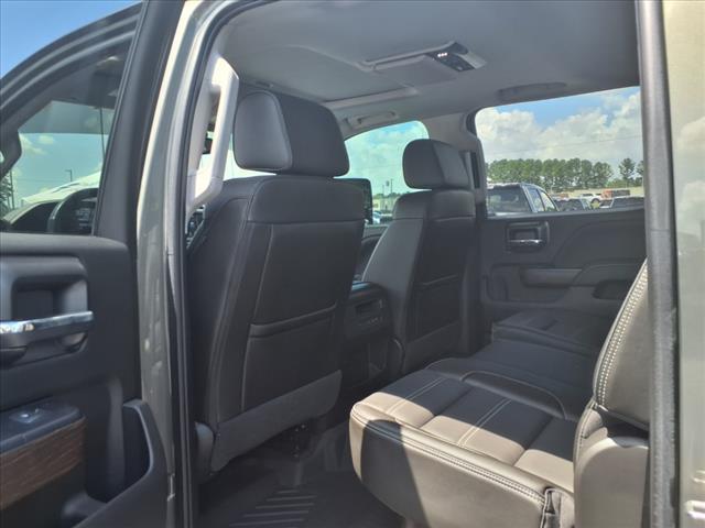 Photo of 2018 Quicksilver Metallic GMC Sierra 3500