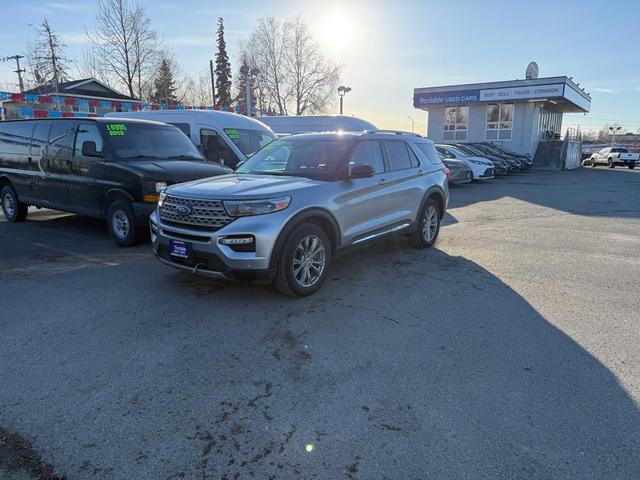 Photo of 2022 Silver Ford Explorer