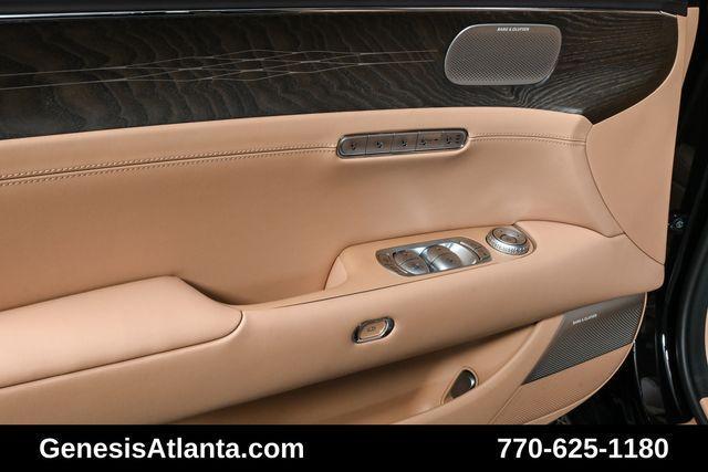 Photo of 2025 Vik Black Genesis G90