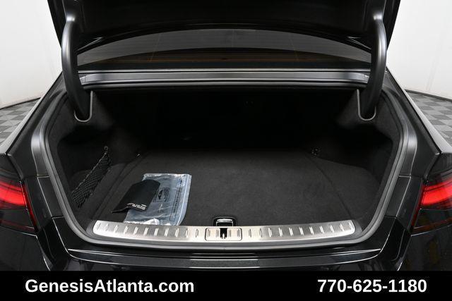 Photo of 2025 Vik Black Genesis G90