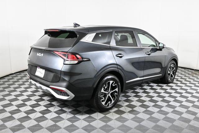 Photo of 2024 Gravity Gray Kia Sportage