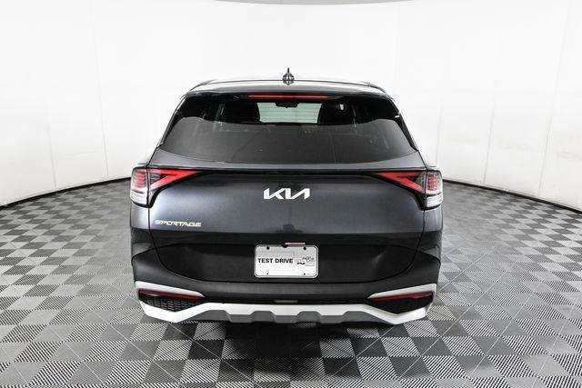 Photo of 2024 Gravity Gray Kia Sportage