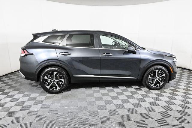Photo of 2024 Gravity Gray Kia Sportage