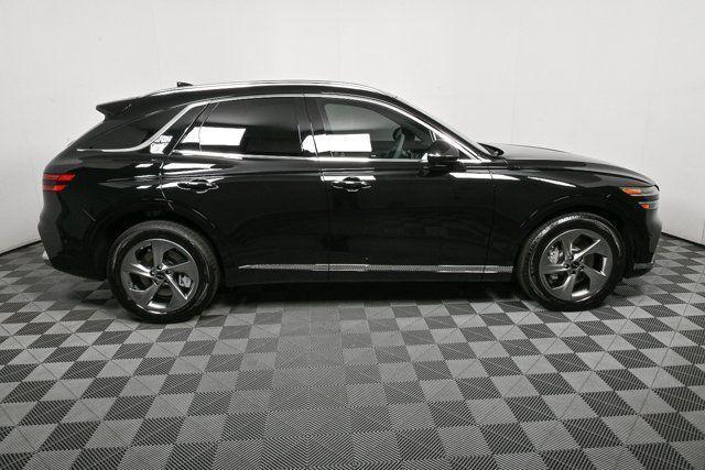 Photo of 2026 Vik Black Genesis GV70