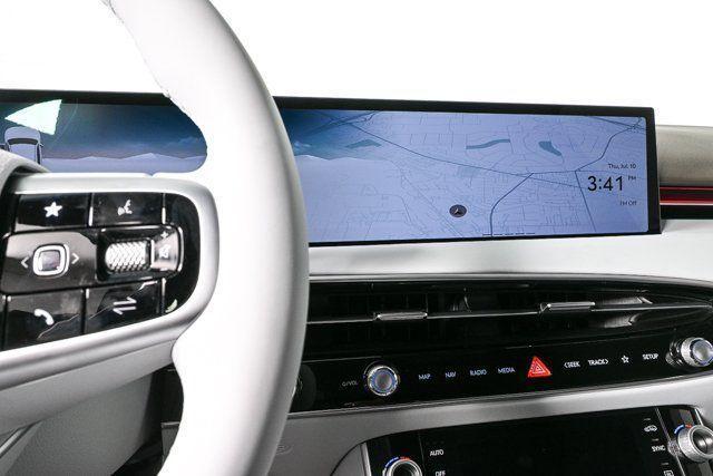Photo of 2026 Vik Black Genesis GV70
