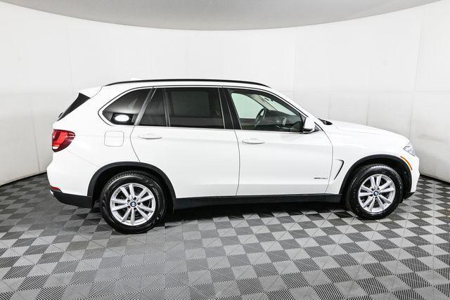 Photo of 2015 Alpine White BMW X5